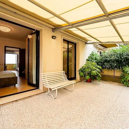 Vista Mare, Giardino, Posto Auto