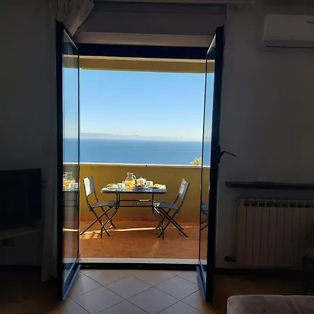 Vista Mare, Giardino, Posto Auto Bergeggi